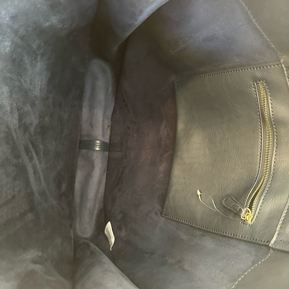 Navy Tote Bag with Tassel Charm - Picture 3 of 4